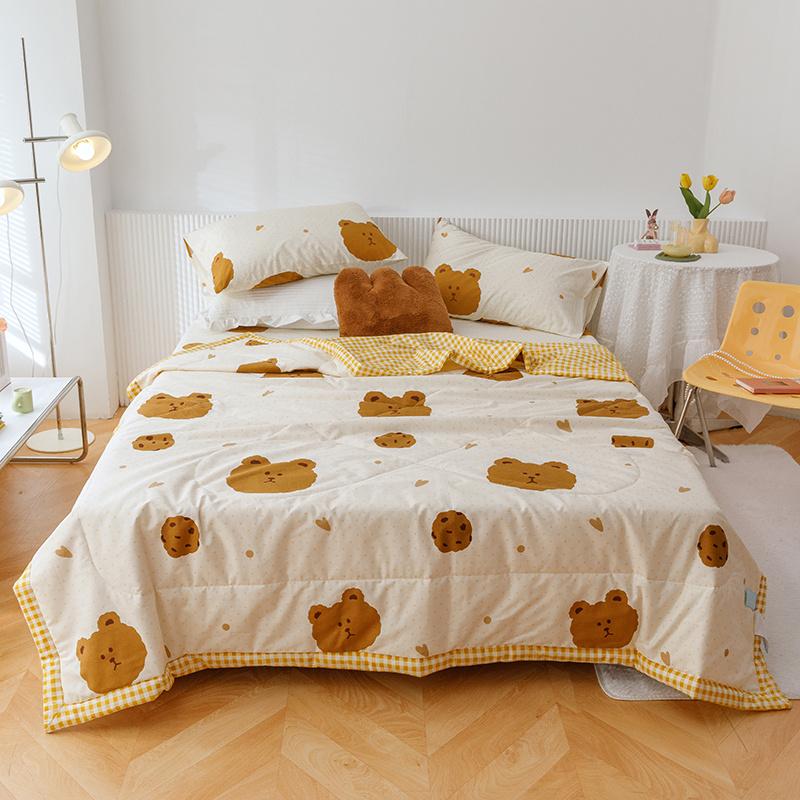 Cartoon Fish Pattern Summer Quilt 100% Cotton Soft Air Conditioning Thin Quilt for Kids Teens Home Sofa Bedroom Thin Blanket