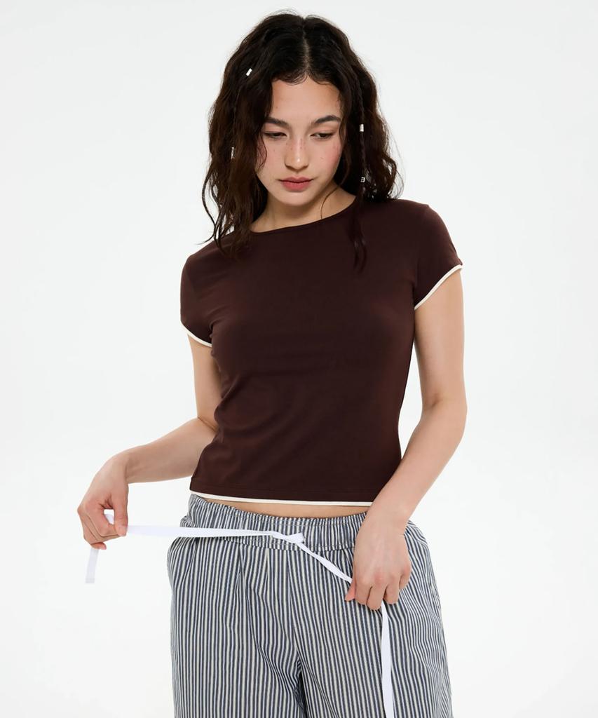 Jinokio (W)All Day Slim Fit Layered Top (Brown)