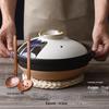 Japanse Keramische Kleipot: Multi-Use Stoofpot, Rijstkoker, Gas- en Inductiekookplaat - Kleine Maat Steen en Platte Pan voor Soepen.