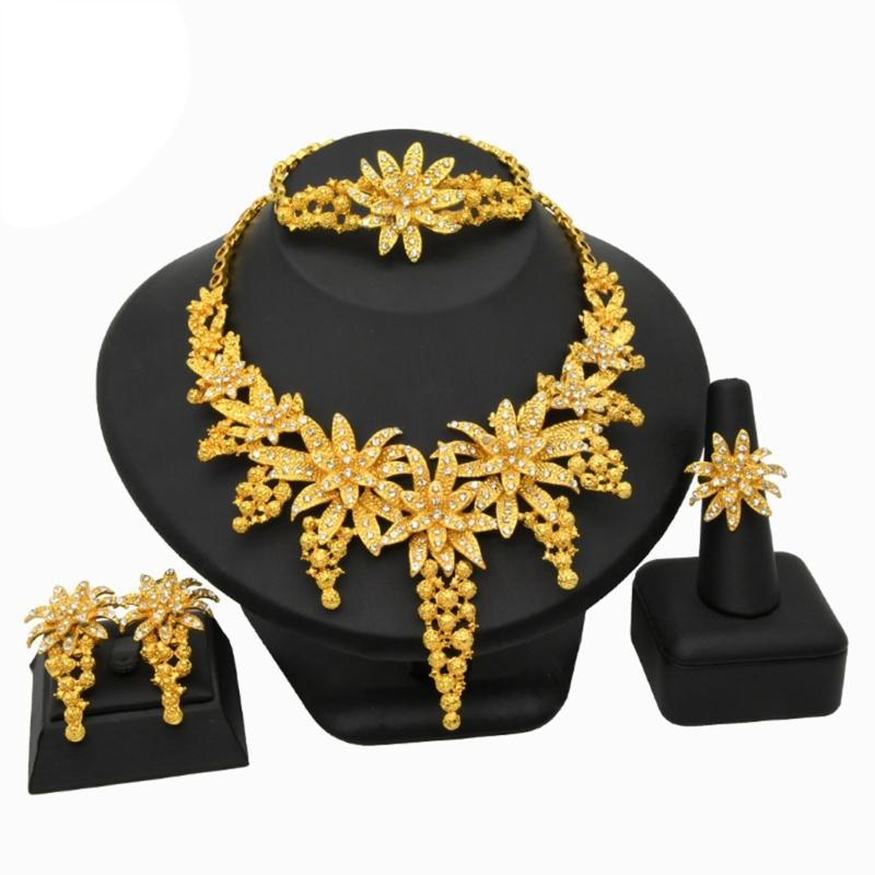 Elegant Bridal Jewelry Set with Fashionable Necklace and Clip Earrings In Gold Stylish Outfits Jewelry Accessory