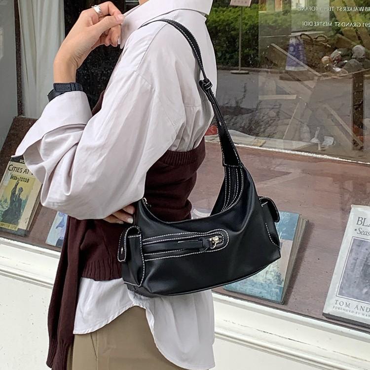 2025 spring and summer new niche design fashionable underarm bag trendy shoulder bag high quality portable crescent women's bag