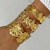 Vintage Overdreven Brede Manchet Armband voor Vrouwen Goudkleurig Bloem Bladeren Roestvrij Staal Armband Esthetische Feest Sieraden Cadeaus