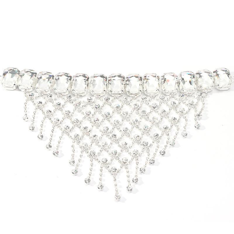 Sweet Cool Fashion Rhinestone Fringed Necklace Light Luxury Diamond Geometric Collarbone Chain Neck Chain Jewelry Women'S Necklace