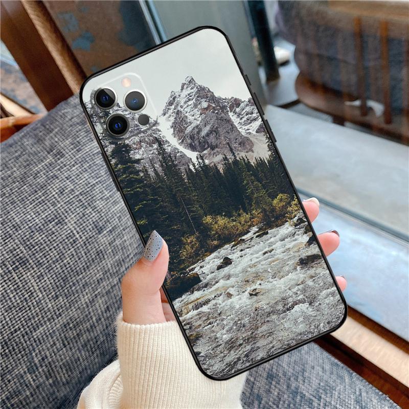 Mountain Phone Case For iPhone 16 14 13 12 11 15 Pro Max 12 13 mini XR 15 16 Plus 16e Cover Shell