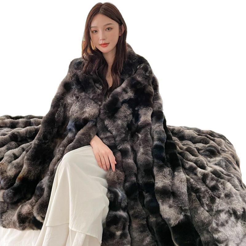 Double-Sided Tie-Dye Faux Rex Rabbit Fleece Throw Blanket