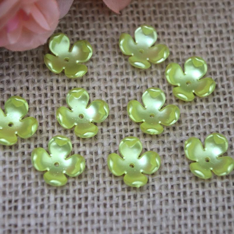 Bunte Imitationsperlen-Blütenperlen - DIY Handgemachte Bastelmaterialien, Internet-Trend