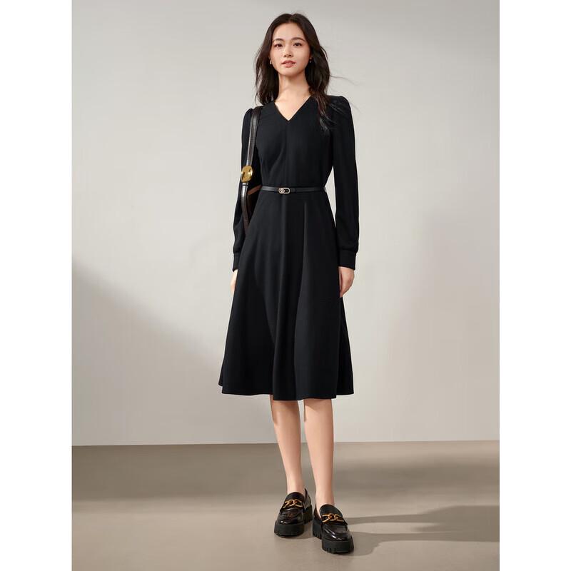 

JUZI Annakao Elegant Rhinestone Belt Wool Knit Dress L