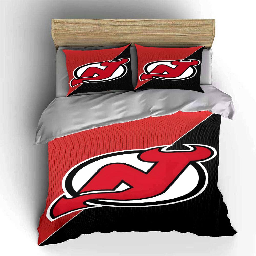Red Devil Logo on Black and Red Background Print Bedding Set Duvet Cover Pillowcases (1* Duvet Cover 2* Pillowcases Do Not Include Comforter)