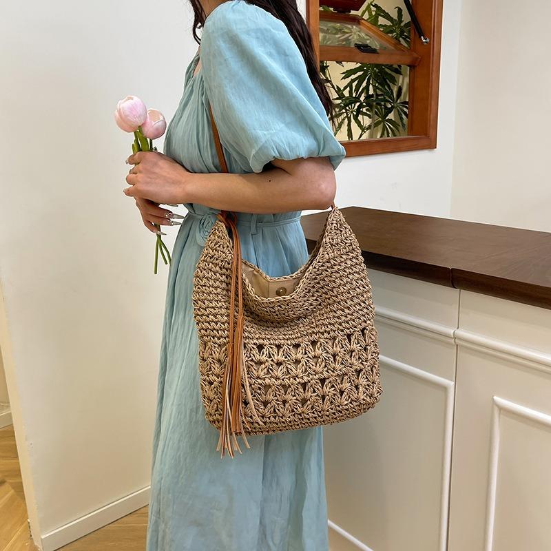 Lazy wind woven bag women's large-capacity versatile leisure beach bag imitation grass woven beach bag tote bag