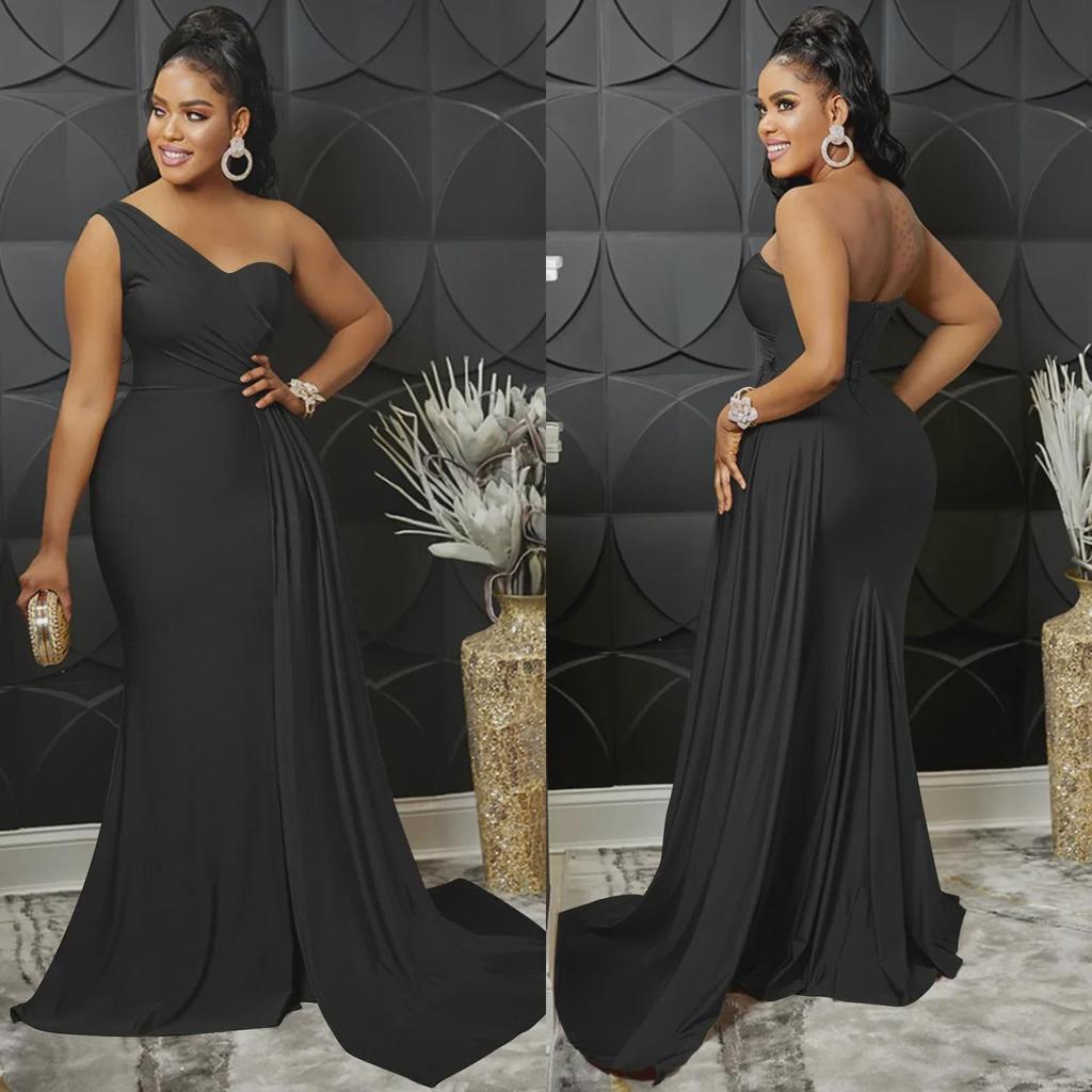 New European & American Fashion Solid Color One-Shoulder Party Dress for Women