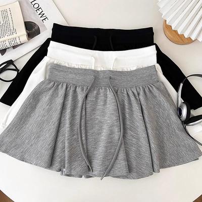 Gonne e pantaloni da donna – Gonne