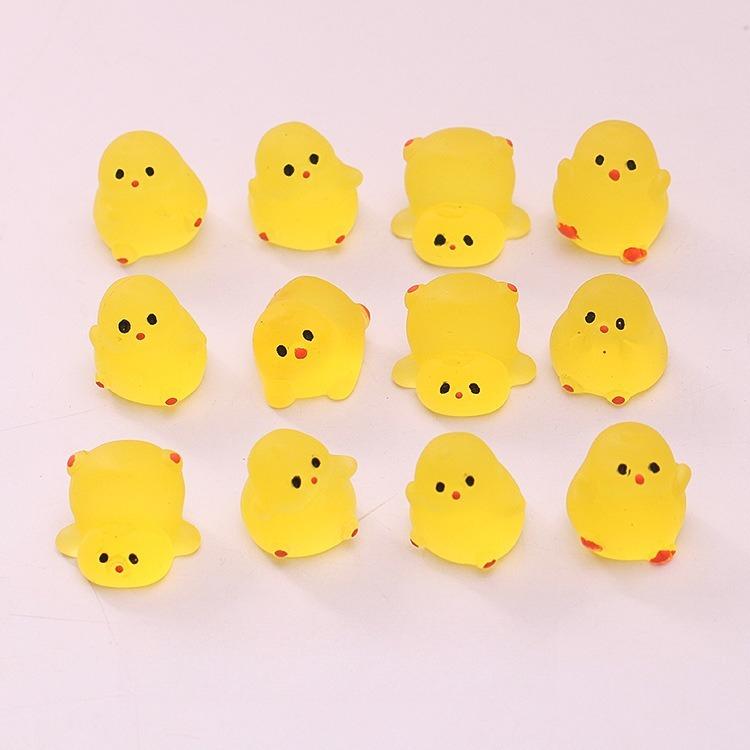 

10 шт. Мини Флуоресцентный Цыпленок Мох Игрушка Микроландшафт Миниатюрные Фигурки Цыплят Аксессуары для Сказочного Сада Домашний Декор Украшение