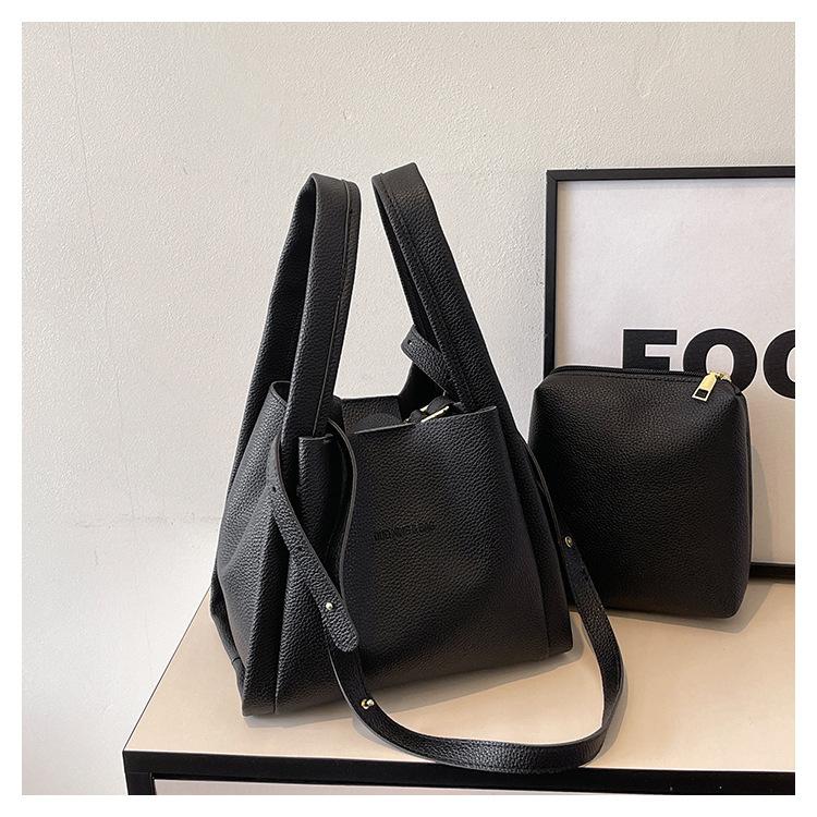 

Premium niche 2025 new portable vegetable basket bags large capacity mother and child bag crossbody shoulder bucket bag bag bag чёрный