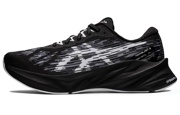 

ASICS Novablast 3 Чорний Білий 1011B458-002 39.5