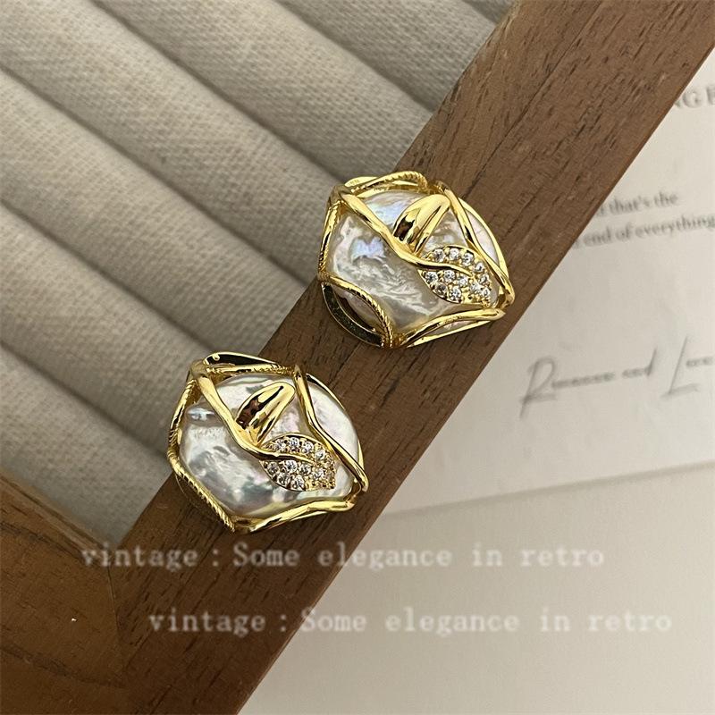 Baroque Natural Pearl Earrings for Women Elegant Minimalist Stylish Ear Jewelry