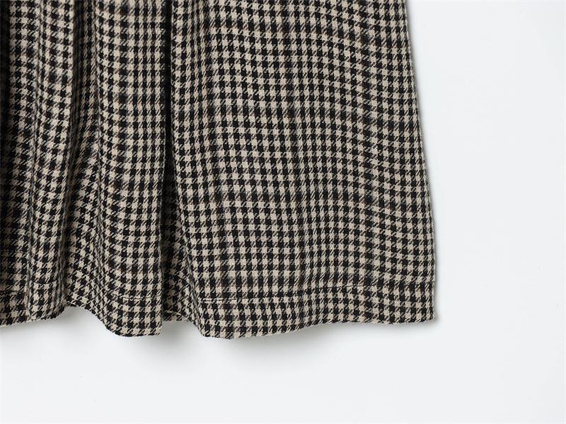 2025 Winter Retro Plaid Pleated Midi Dress