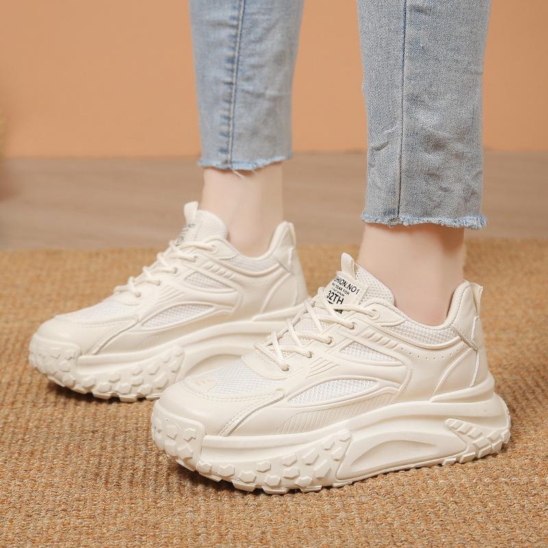 

Autumn dad shoes 22 new breathable thick-soled flat-soled casual with skirt sports shoes running shoes tide 35