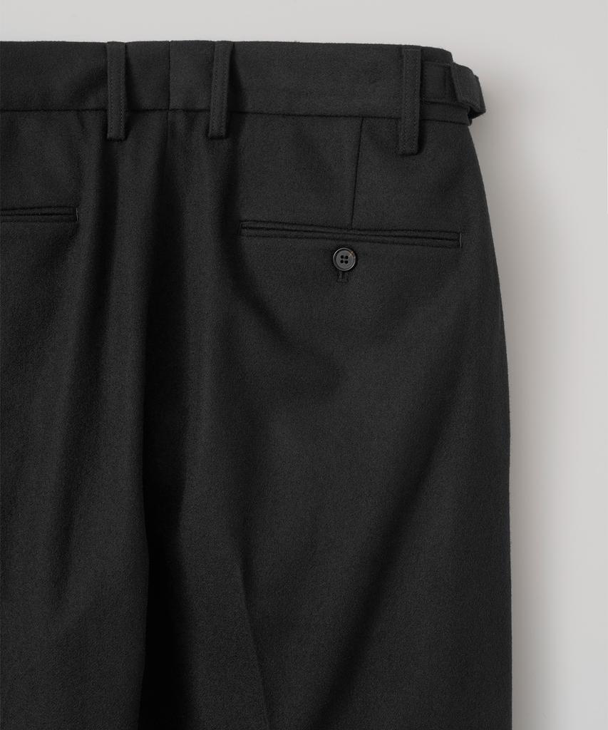 ANOTHER OFFICE Santiago Mild Slacks (Black)