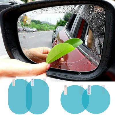 2/4 Stück wasserdichte Antibeschlagfolie für den Seitenrückspiegel des Autos. Seitenfensterglasfolie kann Ihre Sicht beim Fahren an regnerischen Tagen schützen.