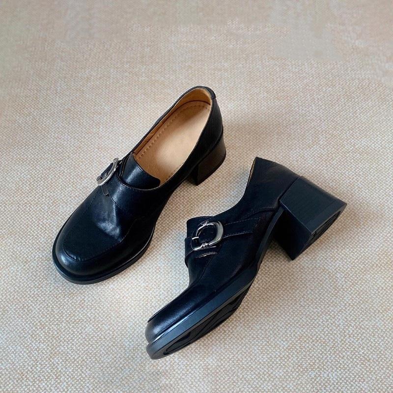 The Treasure of the Town Store~ British Retro Wasteland Style Metal Buckle Round Head Thick Heel Soft Leather Single Shoes Washed Cowhide Loafers