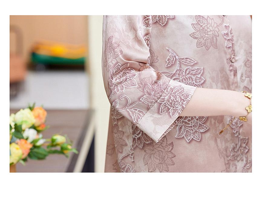 Mom's 2025 New Style Seven-Sleeve Printed Chiffon Blouse for Middle-Aged and Elderly