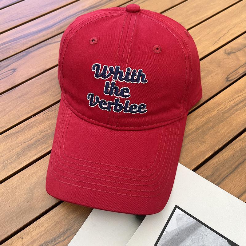 

Весенне-осенняя пара с изогнутым козырьком и большим обхватом головы, подчеркивающая маленькое лицо, универсальная бейсболка с буквенным принтом, универсальная мягкая кепка от солнца One Size