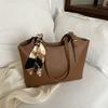 New Retro Large Capacity Tote Bag for Women Versatile Street Style Shoulder Handbag Casual Commuter Work Bag KTB