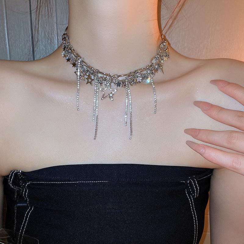 Rhinestone Star & Tassel Necklace: Chic Versatile Clavicle Chain for Sweet & Spicy Style