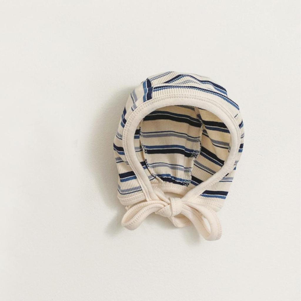 Korean-Style Ribbed Footed Romper: Colorful, Long-Sleeve, Unisex Baby Jumpsuit for Autumn.