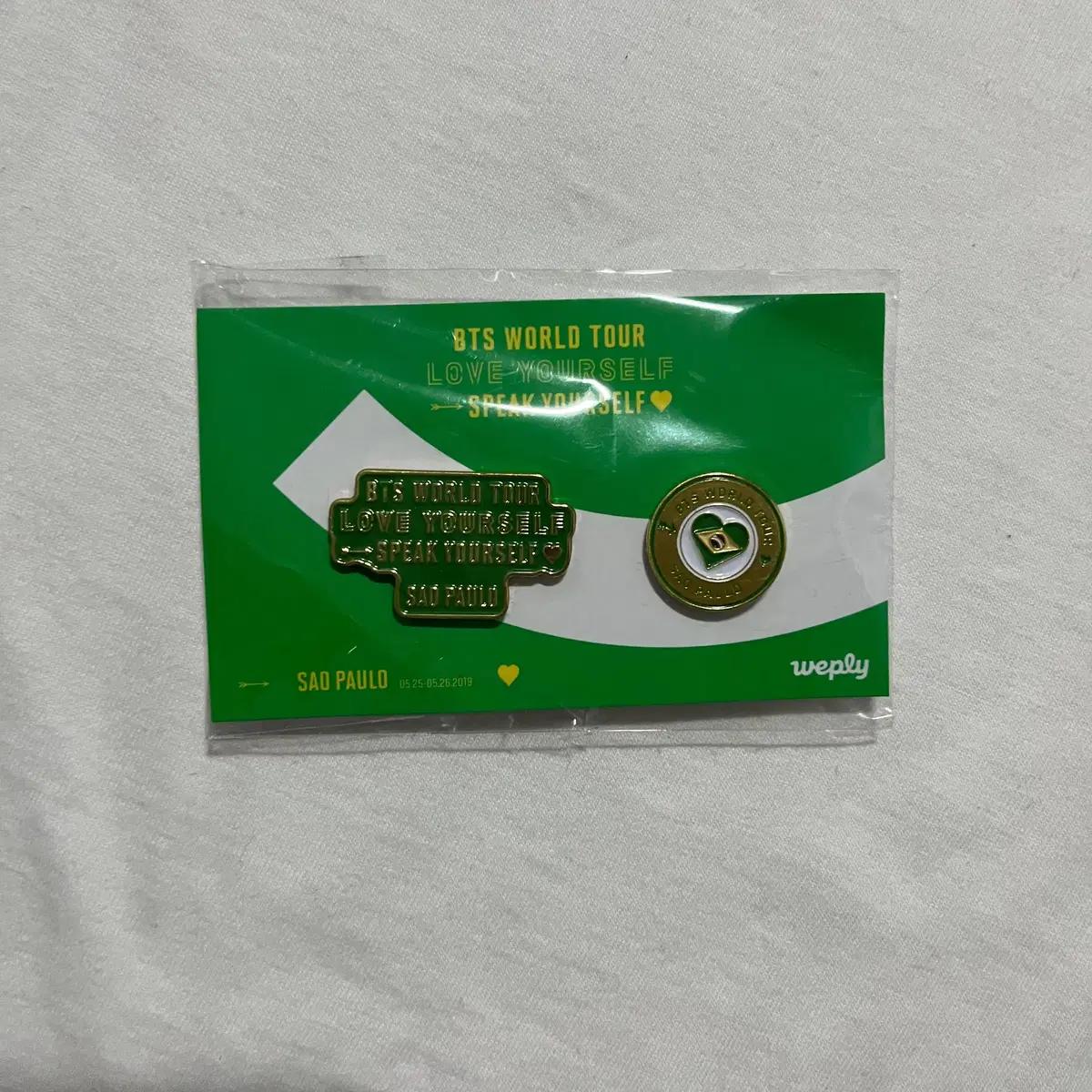 

BTS Металлический значок Spickyourself Sao Paulo