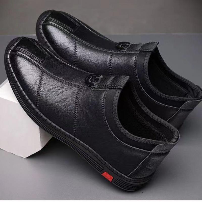 Fashion Men's Casual Leather Shoes Lightweight Non-Slip Soft Bottom Slip-On Fleece Lined Warm Driving Slip-On Shoes Breathable Summer