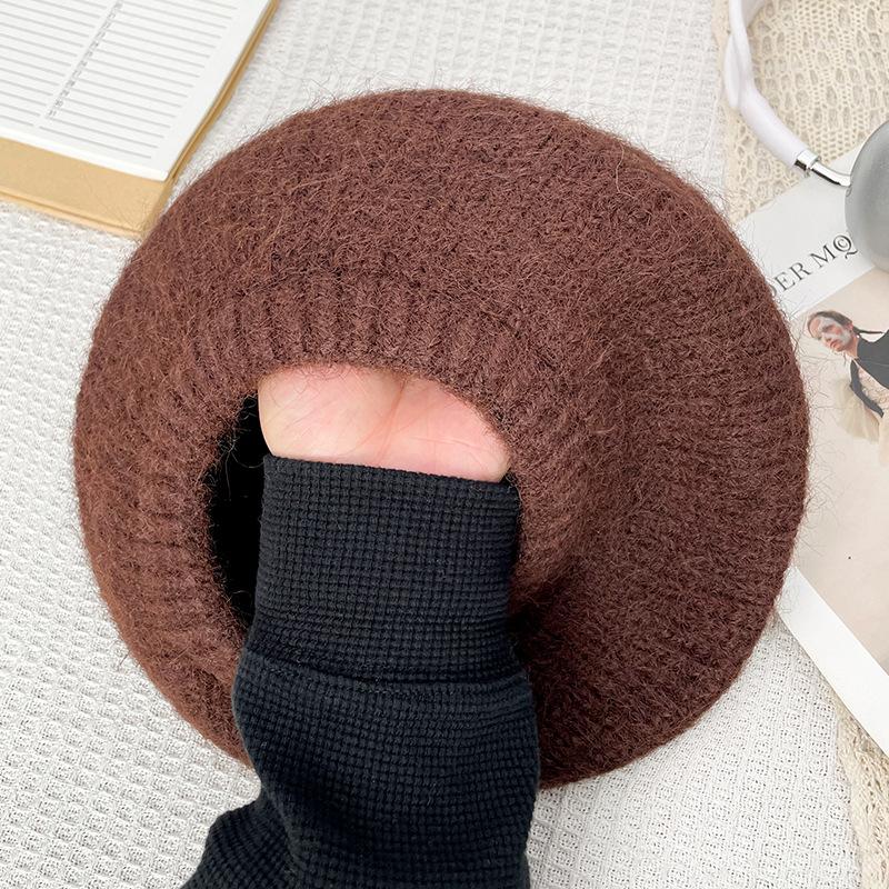 Mohair Knitted Beret Women'S Literary And Retro Plush Wool Hat Showing A Small Warm Face Wool Painter Hat