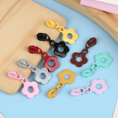 10Pcs Cute Little Flower Zipper Head For #3 Nylon Zippers Suitable For Home Sewing Diy Handmade Zipper Replacement