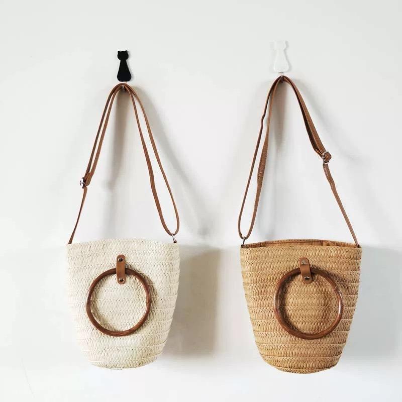 Neue zylindrische Strohtasche gewebte Tasche große Kapazität tragbare Umhängetasche Damen Tragetasche Reise Strandtasche