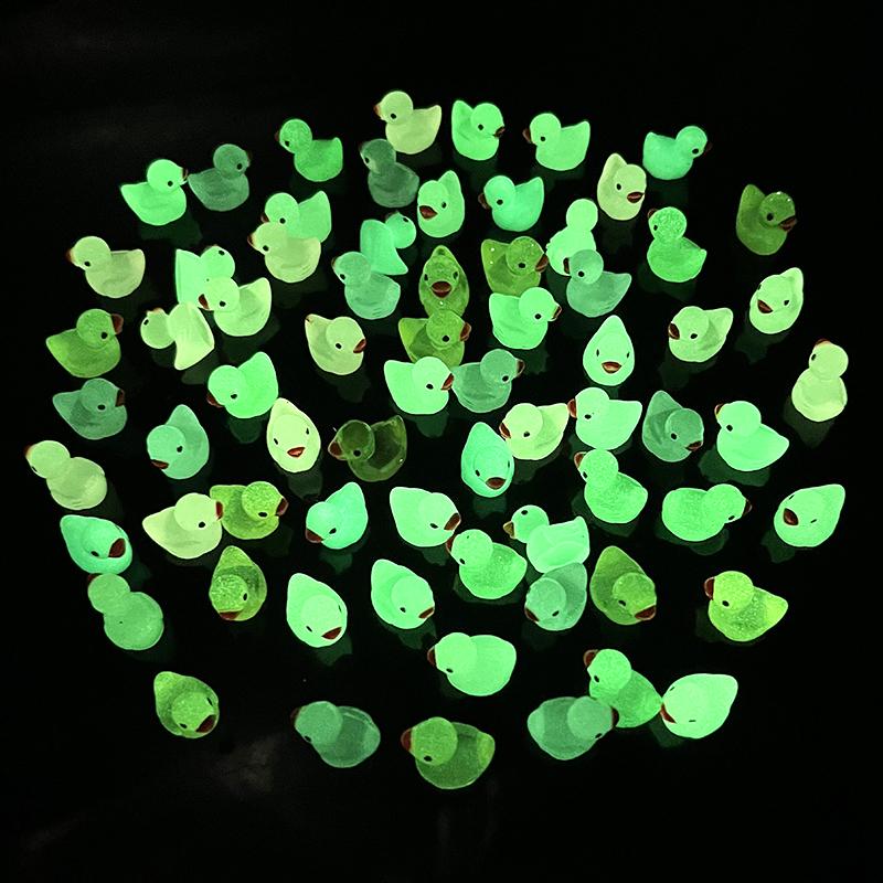 30Pcs Luminous Duck Toy Glow In The Dark Miniature Resin Duck Figurines Diy Micro Fairy Garden Moss Landscape Home Plant Decor