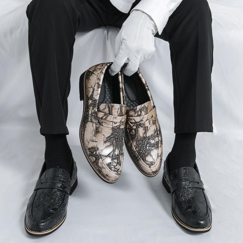 Fashion Leather Shoes Casual Business Shoes for Men Dress Tenis De Hombre Moccasins Mokasin Tenis Caballero Designer Sneakers