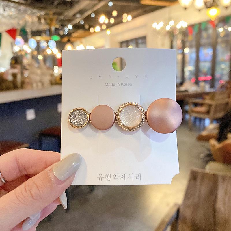 Haarnadel im koreanischen Stil mit Metallperlen und Strasssteinen für Damen