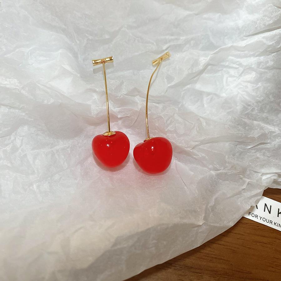 Small Fresh Red Cherry Drop Earrings Ladies Stylish Sweet Resin Fruit Dangle Earrings Delicate Everyday Party Accessories