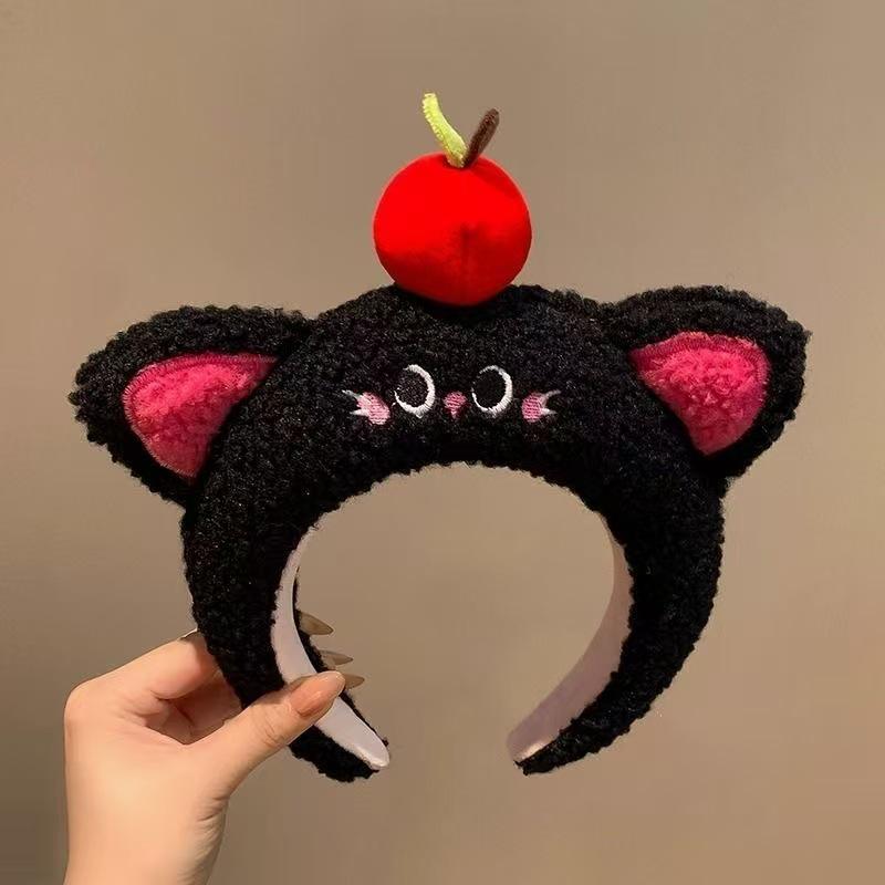 Cute Cartoon Plush Headband & Hair Clip for Face Washing and Masks - Fun Hair Accessory for Kids & Women