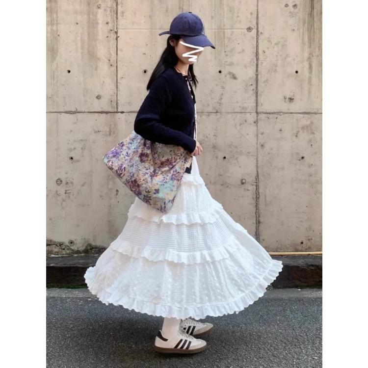 White Lace Cake Skirt, Slim Waist and Petite, Perfect for Women's Early Autumn Fashion