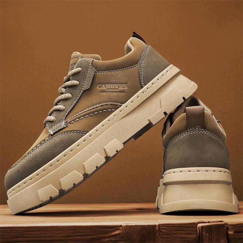 New Shoes for Men Leather Casual Platform Shoes Fashion Thick-soled Flat Skateboard Shoes Young Lace-up Sneaker