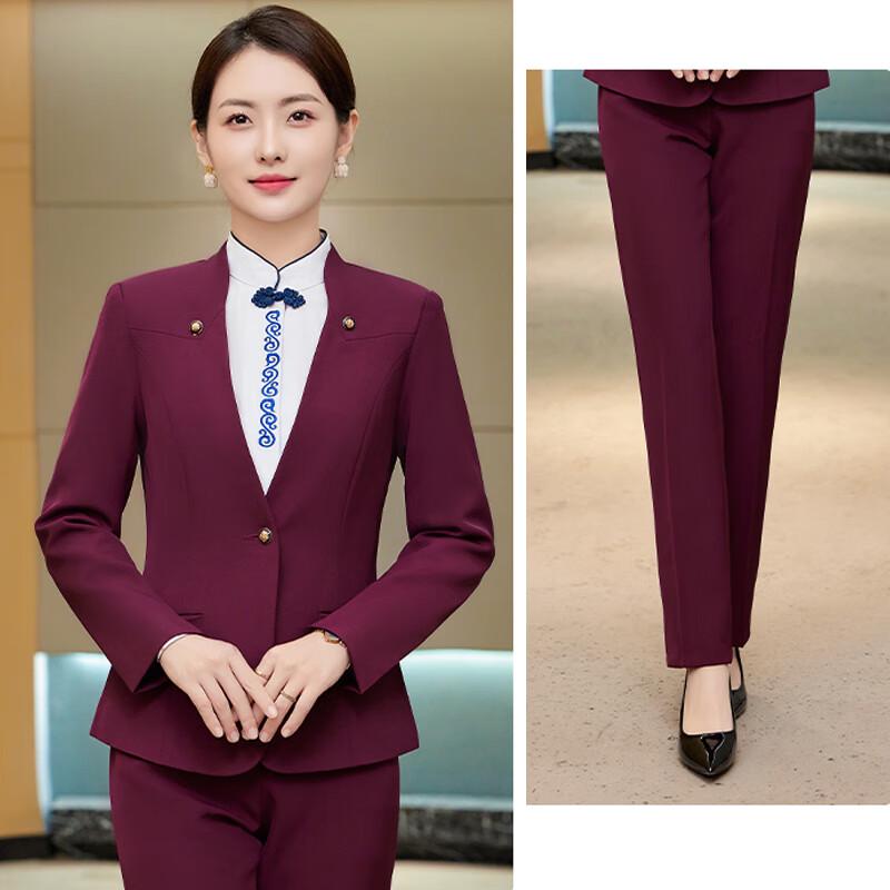 

Women s Hotel & Restaurant Uniform Suit Set M