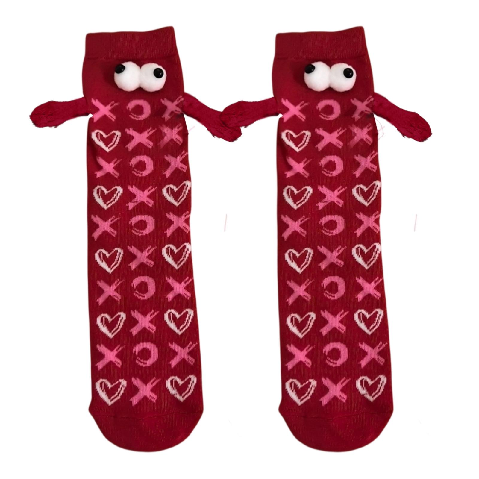 2025 New Valentine s Day Couple Heart-Shaped Magnet Socks With Hand-Holding (Mid-Calf Socks) One Size