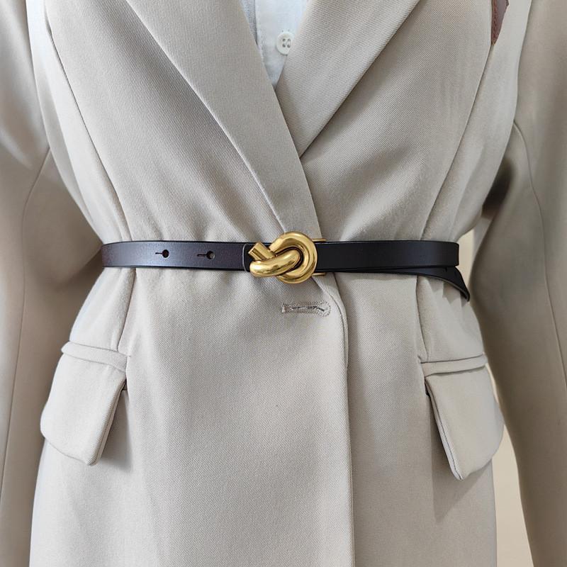 Womens Classic Leather Belt With Alloy Snap Closure And Minimalist Gift Style