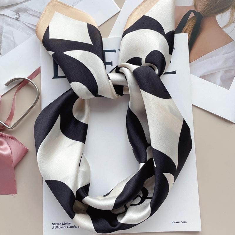 Camellia Xiaoxiangfeng Mulberry Silk Scarf Women'S Spring And Autumn Versatile 70 Square Scarf Scarf Silk Scarf