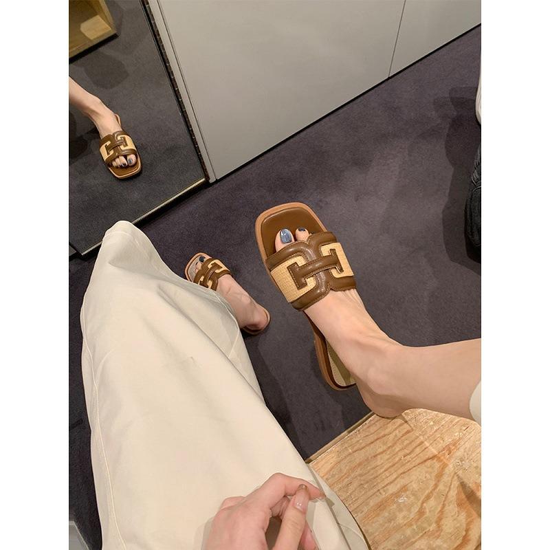 Sheepskin version of genuine leather square head straw splicing cool slippers women's summer woven beach one-word slippers wear half slippers
