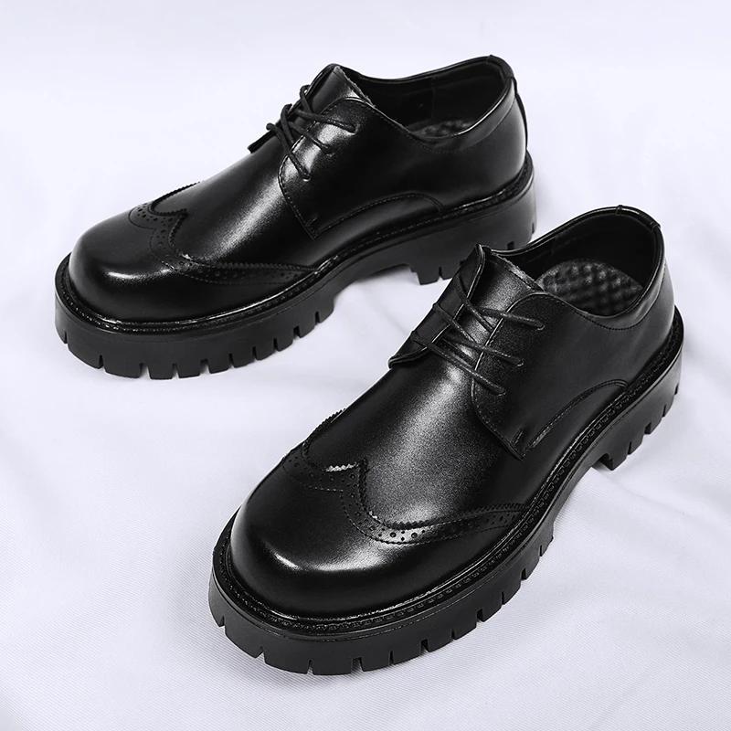 Italian Thick Bottom Men Casual Leather Shoes Outdoor Antiskid Classic Work Round Toe Tooling Shoes Lace-Up Casual Oxford Shoes