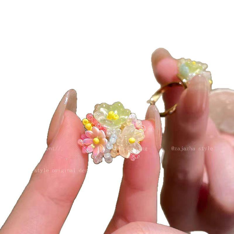 Dopamine Hydrangea Flower Ring for Women - Sweet Vacation Style, Fresh & Dazzling Beaded Design