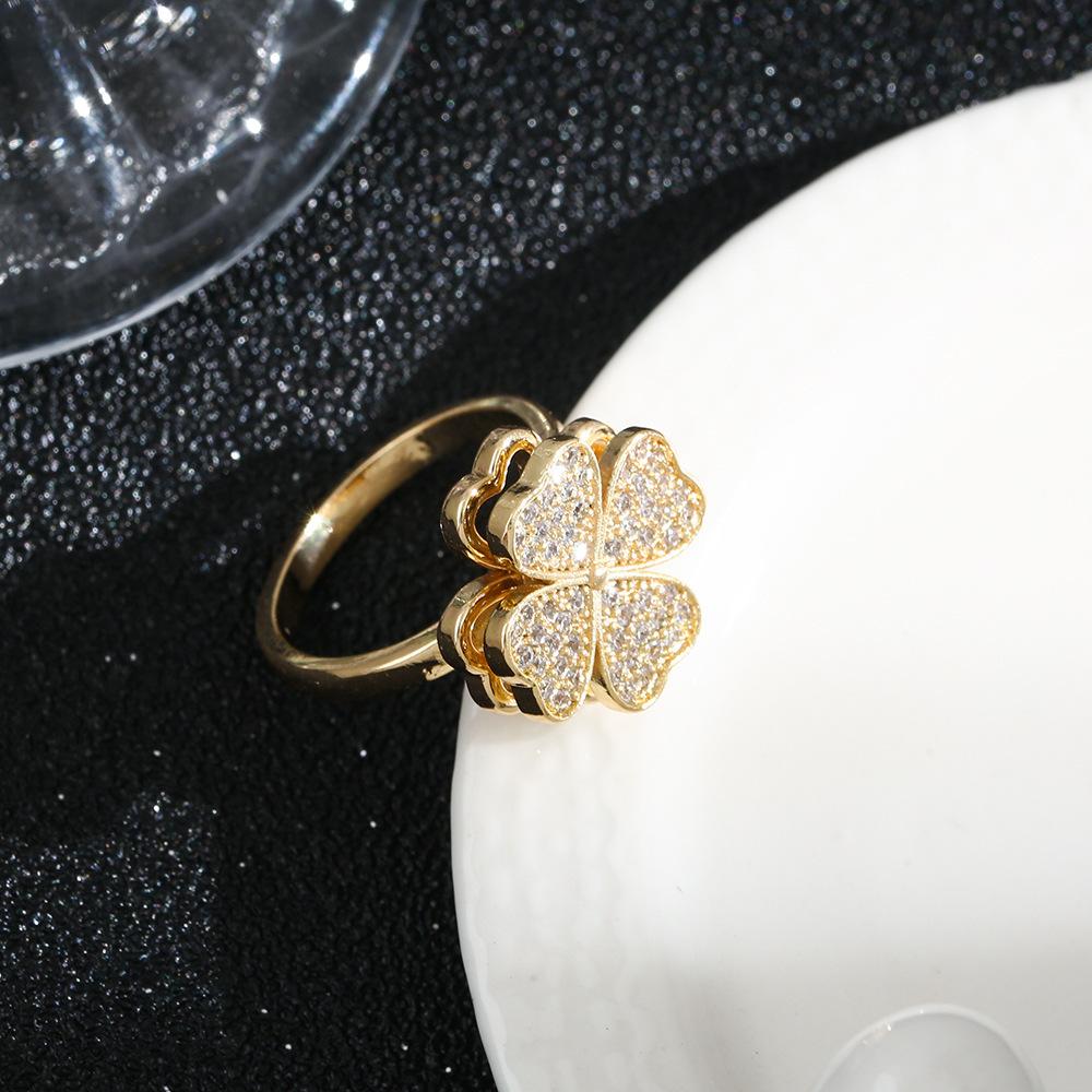 Unique Rotating Four Leaf Clover Open Ring for Women Small Stress Reliever able And Stylish Female Design Sense Accessory