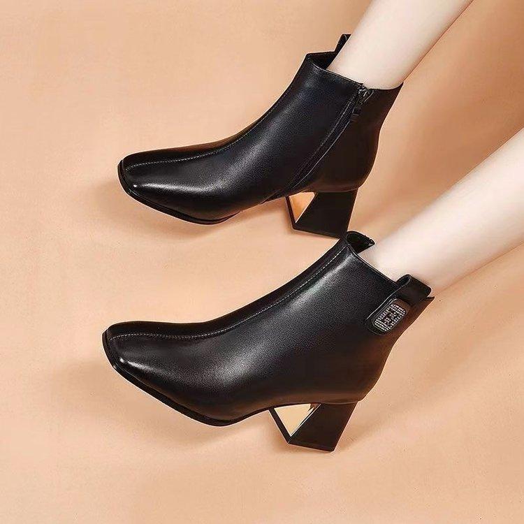 Martin boots women's thick heel short boots soft leather winter high heel black medium heel mother leather shoes foreign style